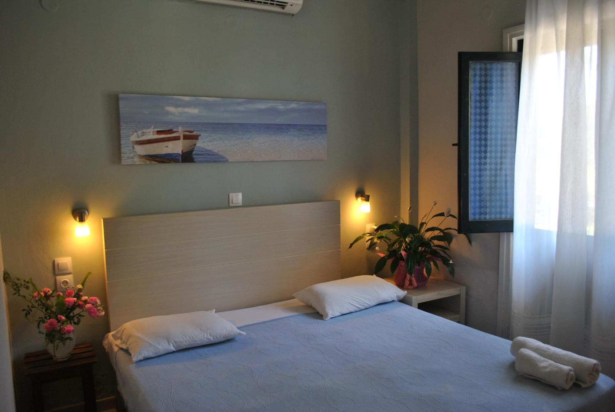 Hotel Helios Splendid Mpoukaris Quarto foto